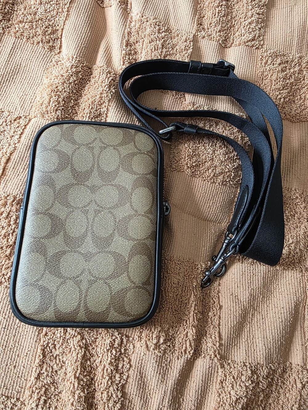 Coach Aden Crossbody Signature Canvas